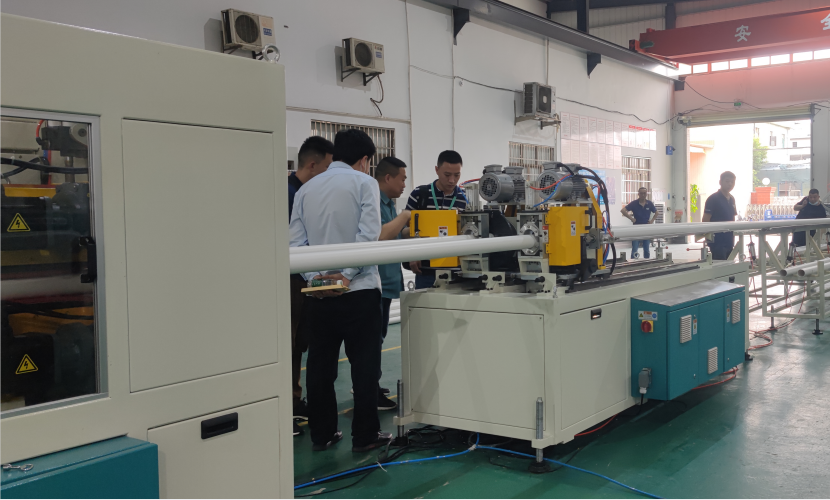 FLSP Series Counter-rotating Parallel Twin-screw Extruder The The The ທາງເລືອກຂອງສາຍການຜະລິດທໍ່ທໍ່ PVC ທີ່ມີປະສິດທິພາບສູງ