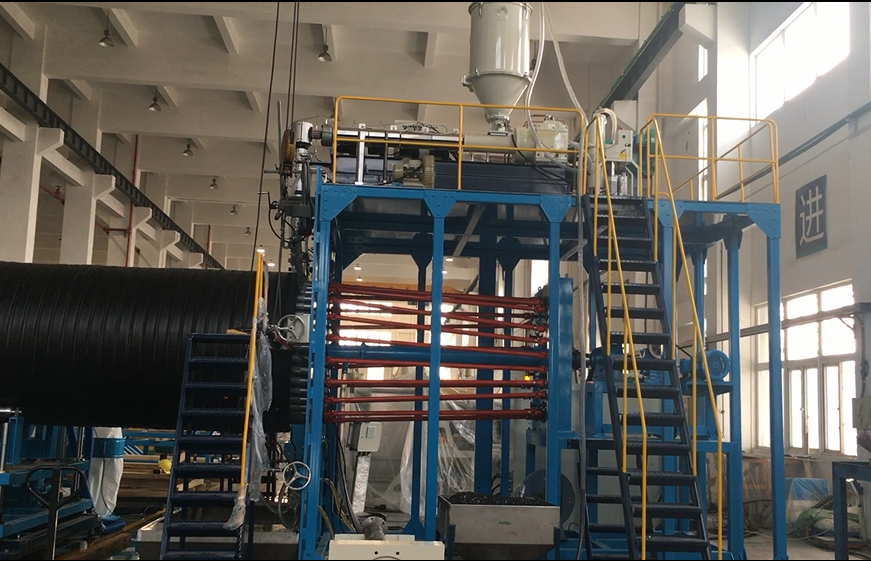 ການຜະລິດທໍ່ HDPE Winding ເສັ້ນຜ່າສູນກາງຂະຫນາດໃຫຍ່